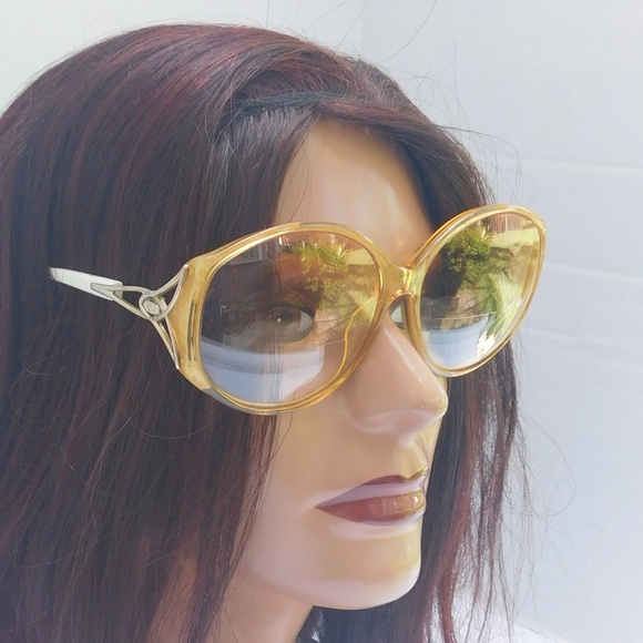 Dior Accessories - SOLD